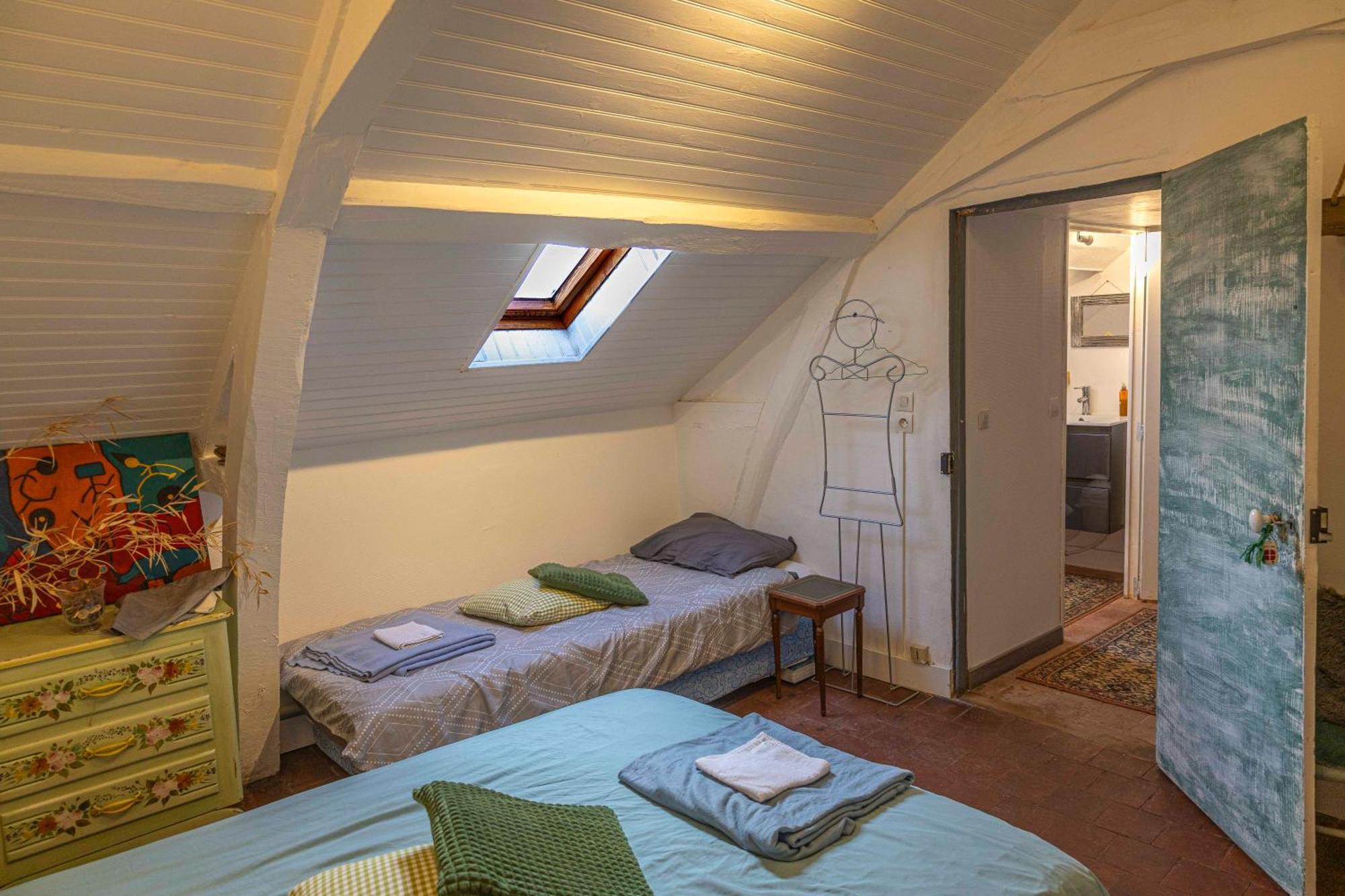 Chambre D'Hotes Les Jardins De Marie, Sci Charles III ベルネ エクステリア 写真